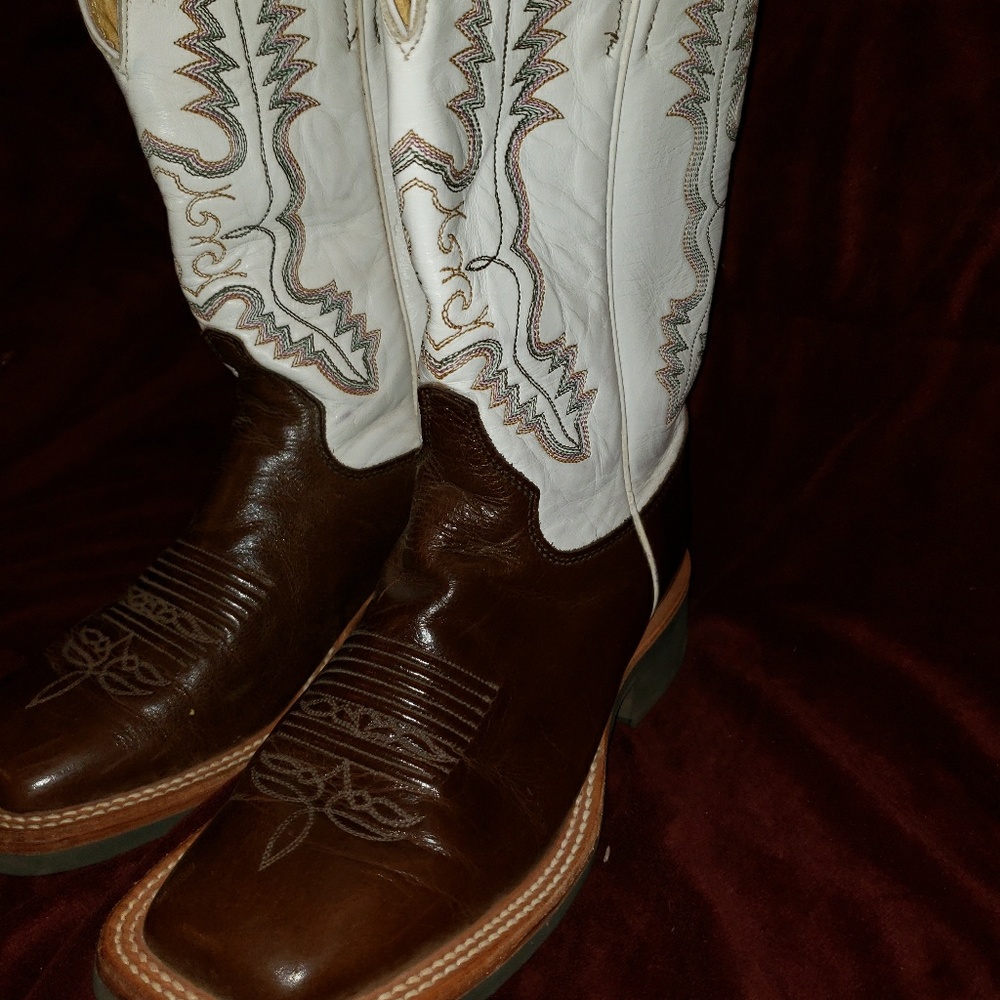 Justin Tekno Crepe Boots 6.5B